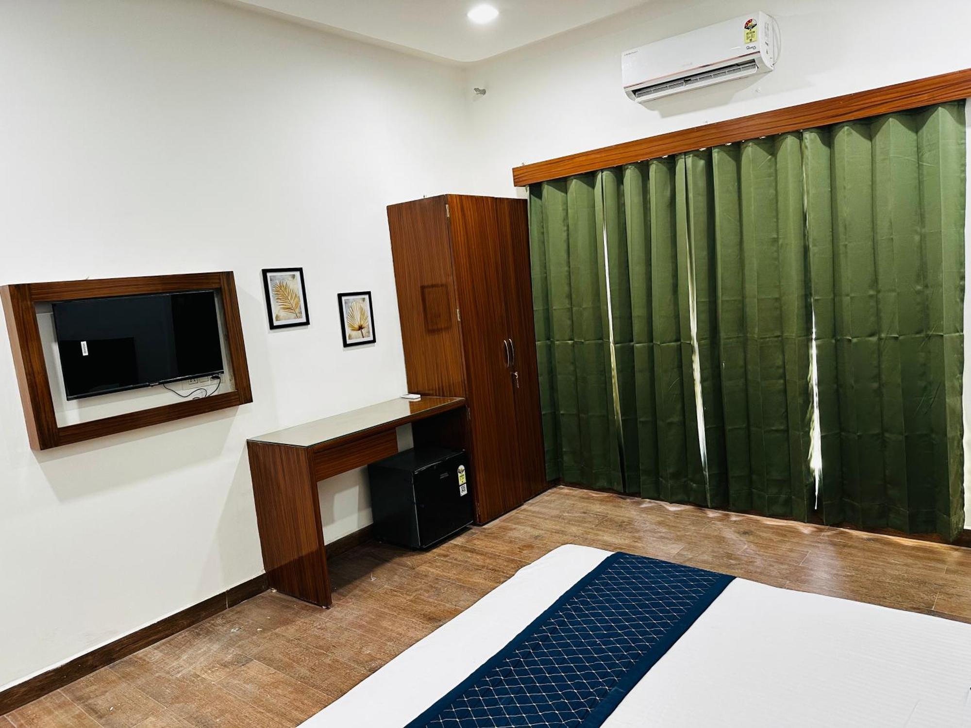The Loya Hotel Muktsar Экстерьер фото