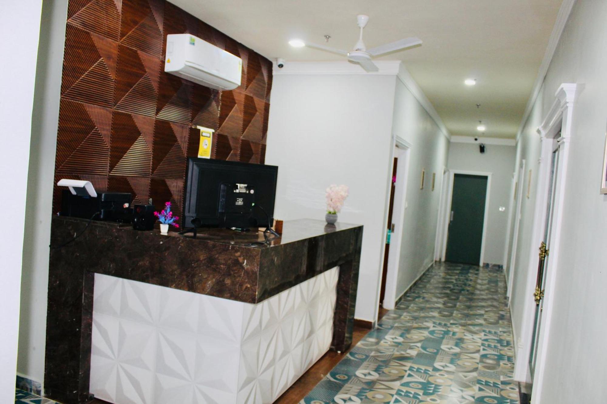 The Loya Hotel Muktsar Экстерьер фото
