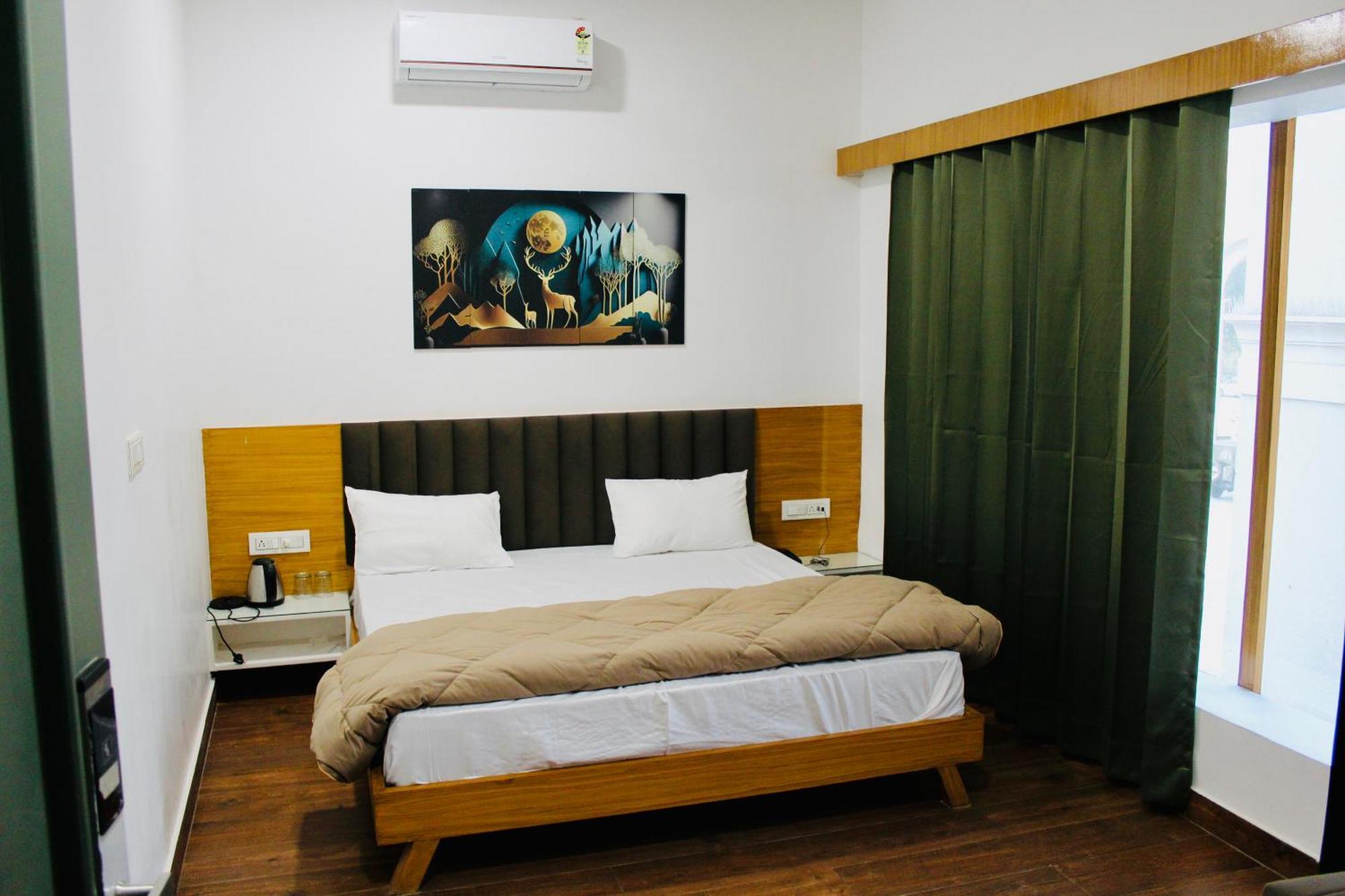 The Loya Hotel Muktsar Экстерьер фото